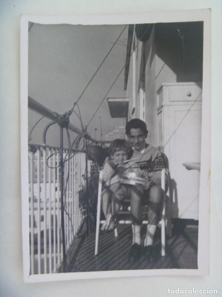 Photographie ancienne: FOTO DE NI&Ntilde;OS EN LA TERRAZA , UNO CON TAMBOR
