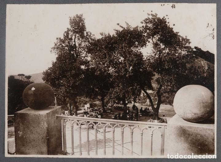 Photographie ancienne: Fotograf&iacute;a titulada Lema anant pel mon-Vista terraza a&ntilde;os 30-40