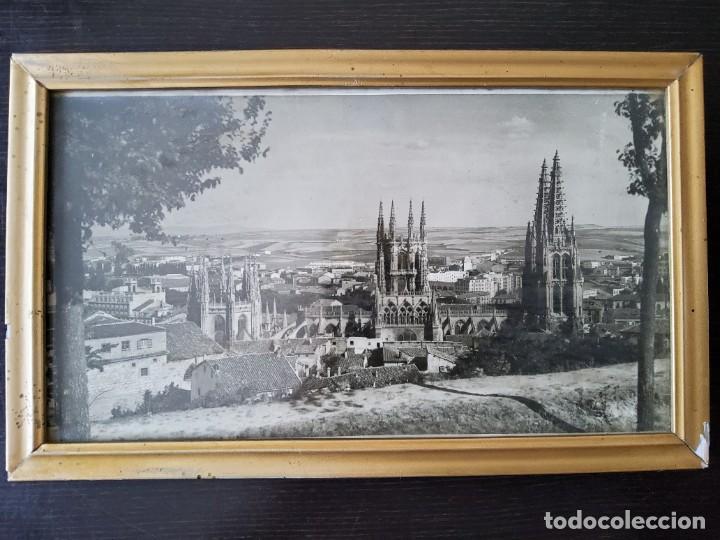 Fotograf&iacute;a antigua: FOTO ANTIGUA DE LA CATEDRAL DE BURGOS, A&Ntilde;OS 50 &oacute; 60, MEDIDAS 28 X 16,5 CM.