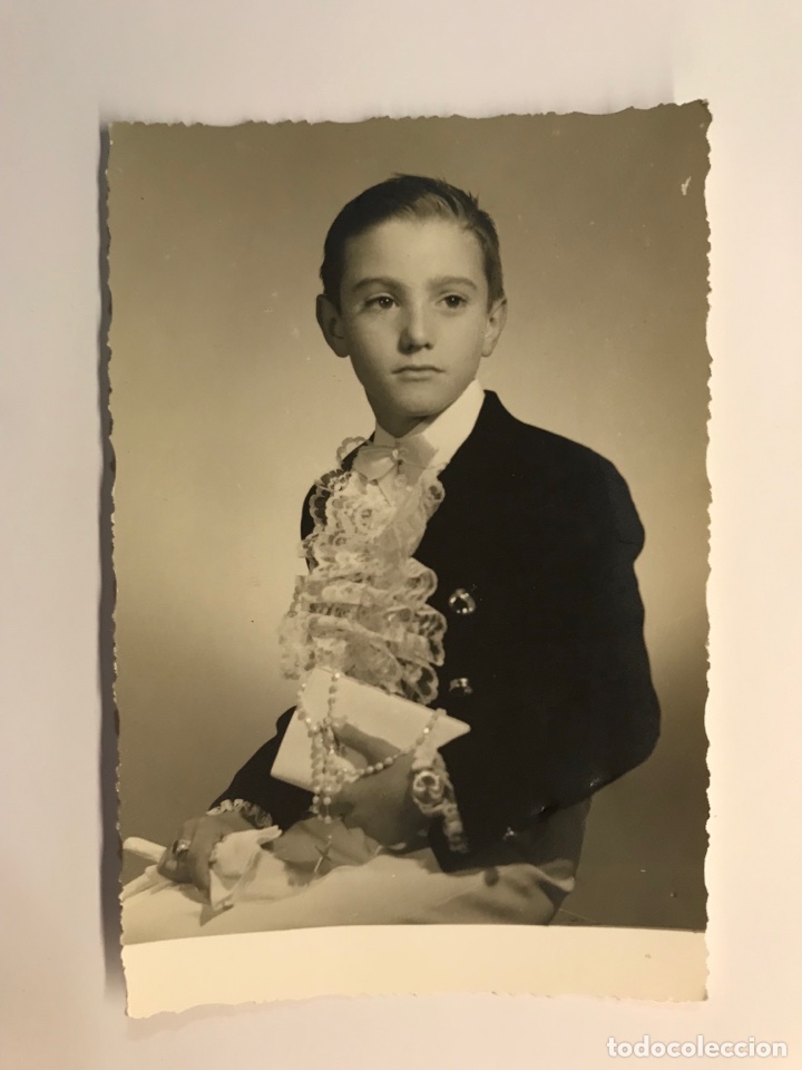 Alte Fotografie: CATARROJA (Valencia) Fotograf&iacute;a Ni&ntilde;o en su Primera Comunion.., Foto Alberola Hijo (h.1960?)
