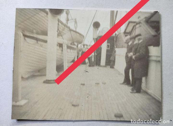 Fotograf&iacute;a antigua: Antigua fotograf&iacute;a. Desde el interior de un barco o buque a vapor. Principios siglo XX..