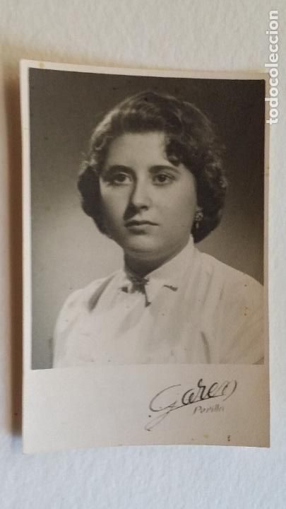 Fotografia antiga: RETRATO DE UNA CHICA . DE GAREN , SEVILLA, 1954 FOTO