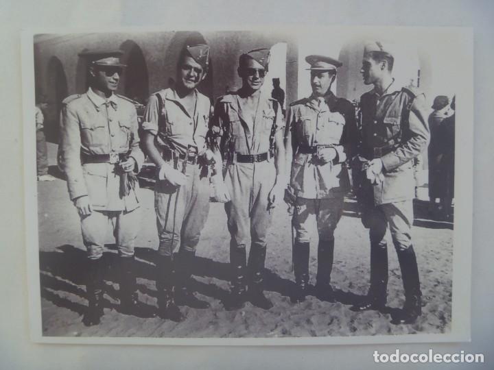 Fotograf&iacute;a antigua: COPIA NUEVA DE UNA VIEJA FOTO DE MILITARES DE LA LEGION .. &iexcl; REPRODUCCION ! de 13,5 x 18 cm