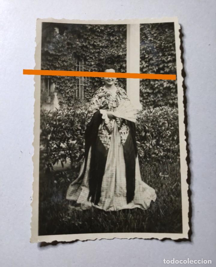 Fotografia antiga: Antigua fotograf&iacute;a. se&ntilde;orita con abanico. A&ntilde;os 30..