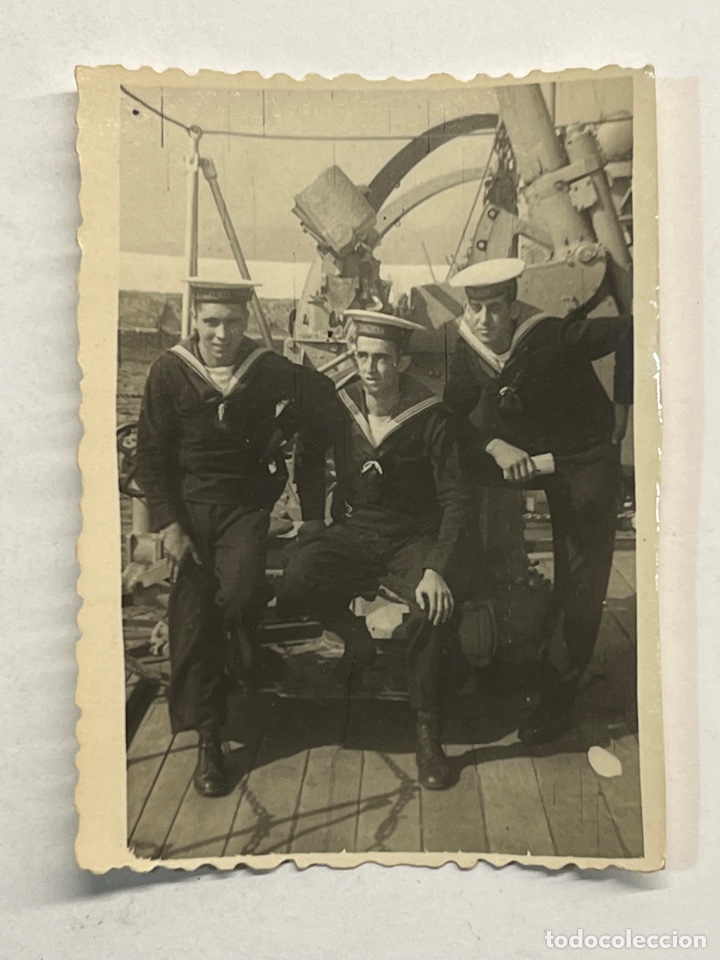 Fotografia antiga: FOTOGRAF&Iacute;A CARTAGENA MILITAR. Buque de la Armada Espa&ntilde;ola GALICIA (a.1949)
