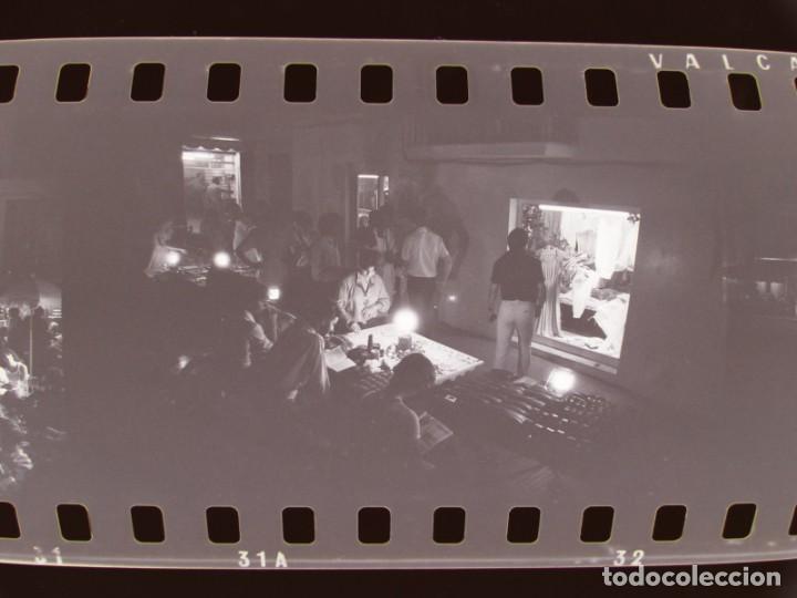 Fotografía antigua: A PALMA MALLORCA, ESCALA EN IBIZA - 34 CLICHES NEGATIVOS DE 35 mm EN CELULOIDE - AÑO 1978, VER FOTOS - Foto 3 - 302216213