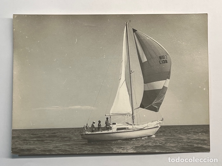 Antique Photography: FOTOGRAF&Iacute;A de un Velero por aguas del Mediterr&aacute;neo. (h.1980?)
