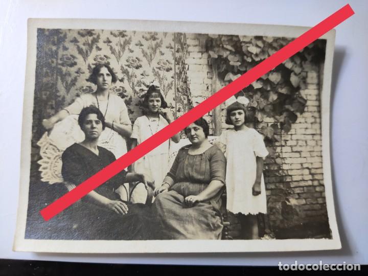 Fotografia antica: Antigua fotograf&iacute;a. mujeres y ni&ntilde;as. A&ntilde;os 20/30.