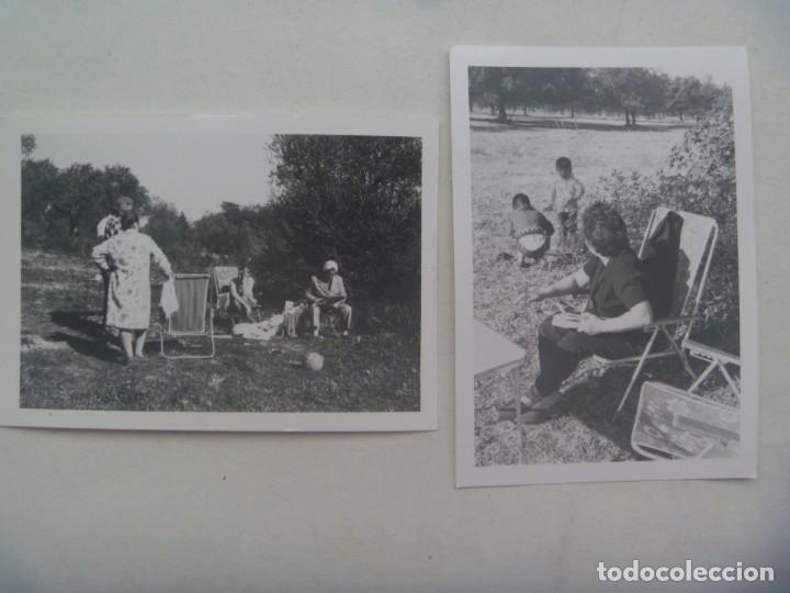Antique Photography: LOTE DE 2 FOTOS DE FAMILA EN EL CAMPO, TUMBONAS, ETC . 1971 Y 1974