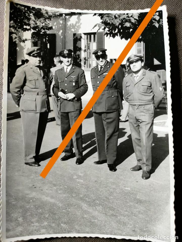 Antique Photography: Antigua fotograf&iacute;a. Militar italiano. Militares. Foto a&ntilde;os 50. Italia..