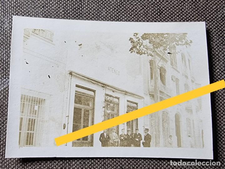 Fotografia antica: Antigua fotograf&iacute;a. En el Ateneo . A&ntilde;os.