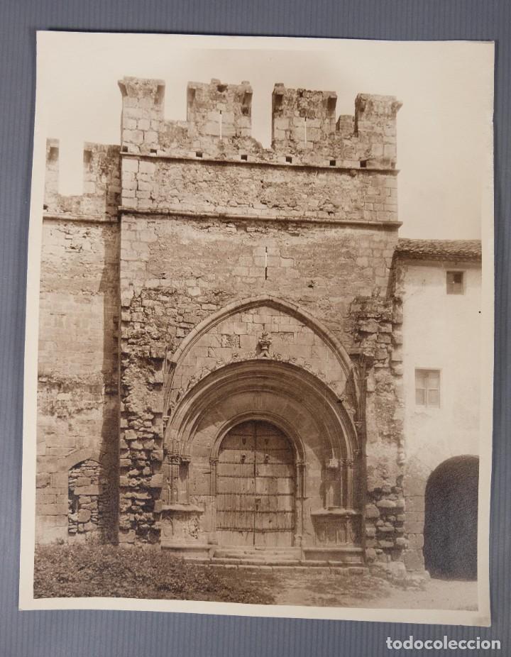 Alte Fotografie: Fotograf&iacute;a Puerta catedral a&ntilde;os 20-30