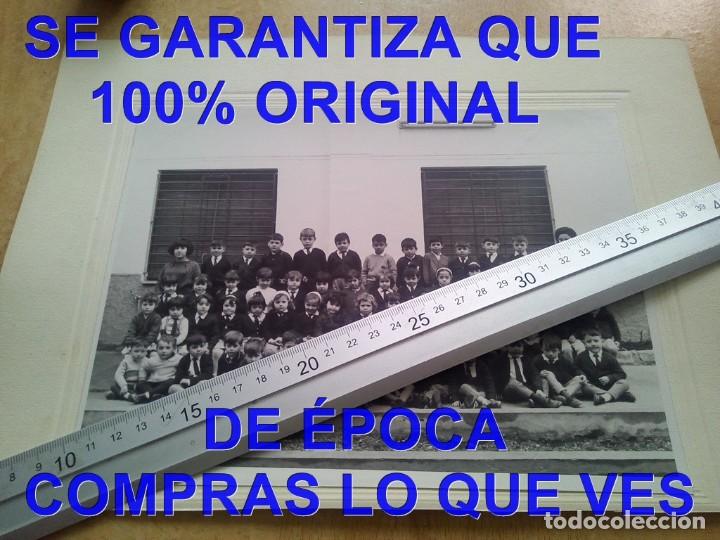 Alte Fotografie: SEVILLA COLEGIO PIO XI A&Ntilde;OS 60 FOTOGRAFIA DE GRUPO 24X18 33X24 U53