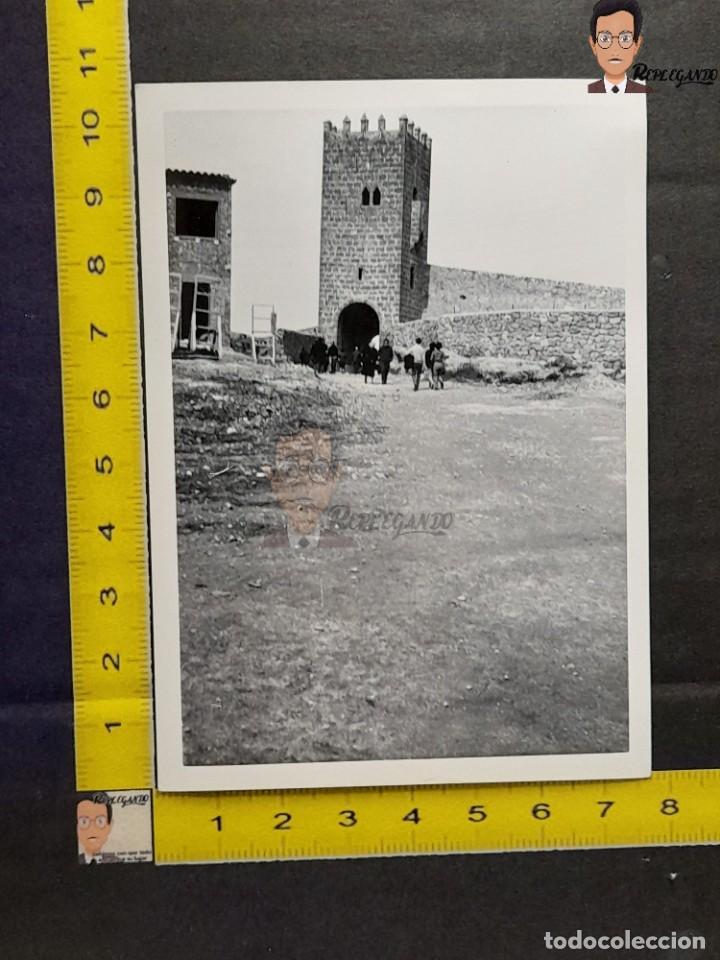 Photographie ancienne: TORRE DEL HOMENAJE / MONASTERIO DE PIEDRA DE ZARAGOZA / FOTO ANTIGUA EN BLANCO Y NEGRO - A&Ntilde;OS 50