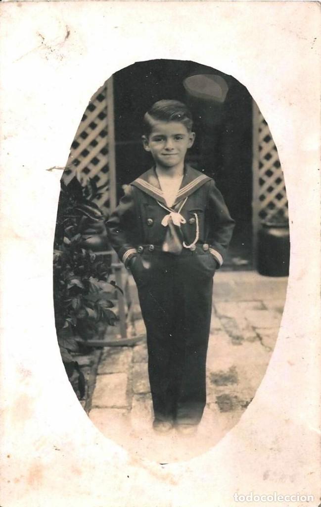 Fotograf&iacute;a antigua: X1807 Bonito ni&ntilde;o con traje de marinero - Foto Postal 1930'
