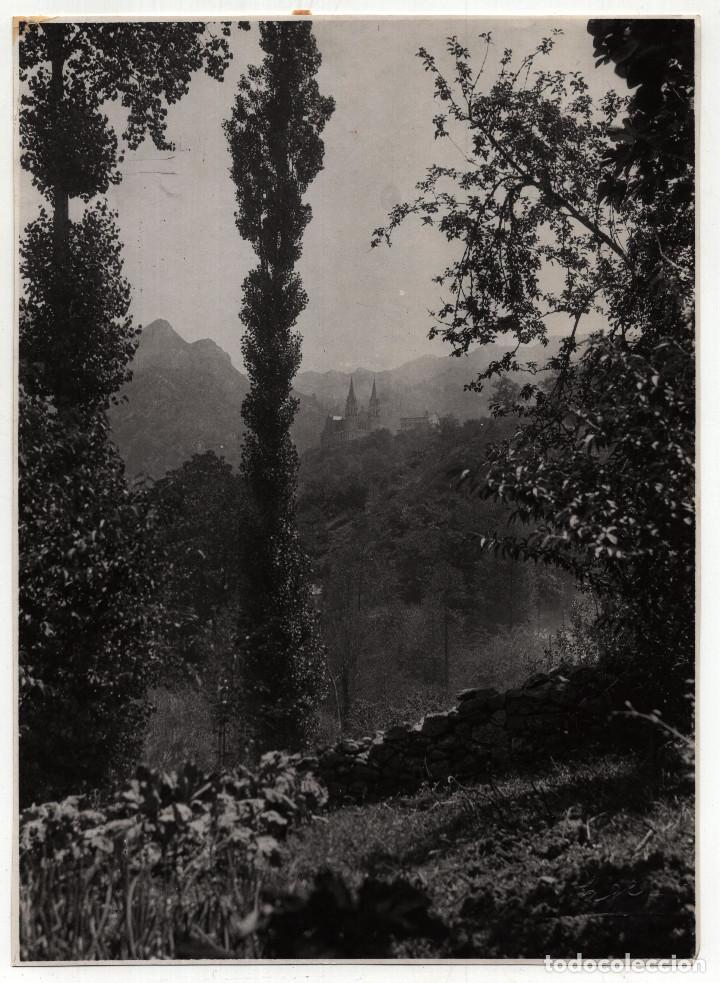Fotograf&iacute;a antigua: ASTURIAS.- COVADONGA. FOTO RAGEL.15,5X21,5.