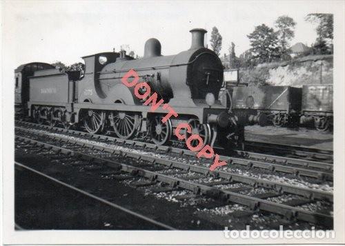 Fotograf&iacute;a antigua: ANTIGUA FOTOGRAFIA, LOCOMOTORA FERROCARRIL BRITANICO,90x65mm