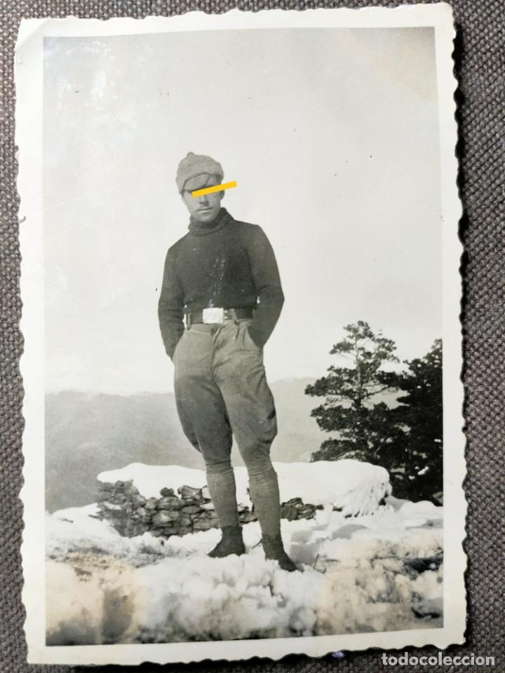 Photographie ancienne: Antigua fotograf&iacute;a. Soldado. militares espa&ntilde;oles. A&ntilde;os 30/40. Militar espa&ntilde;ol.