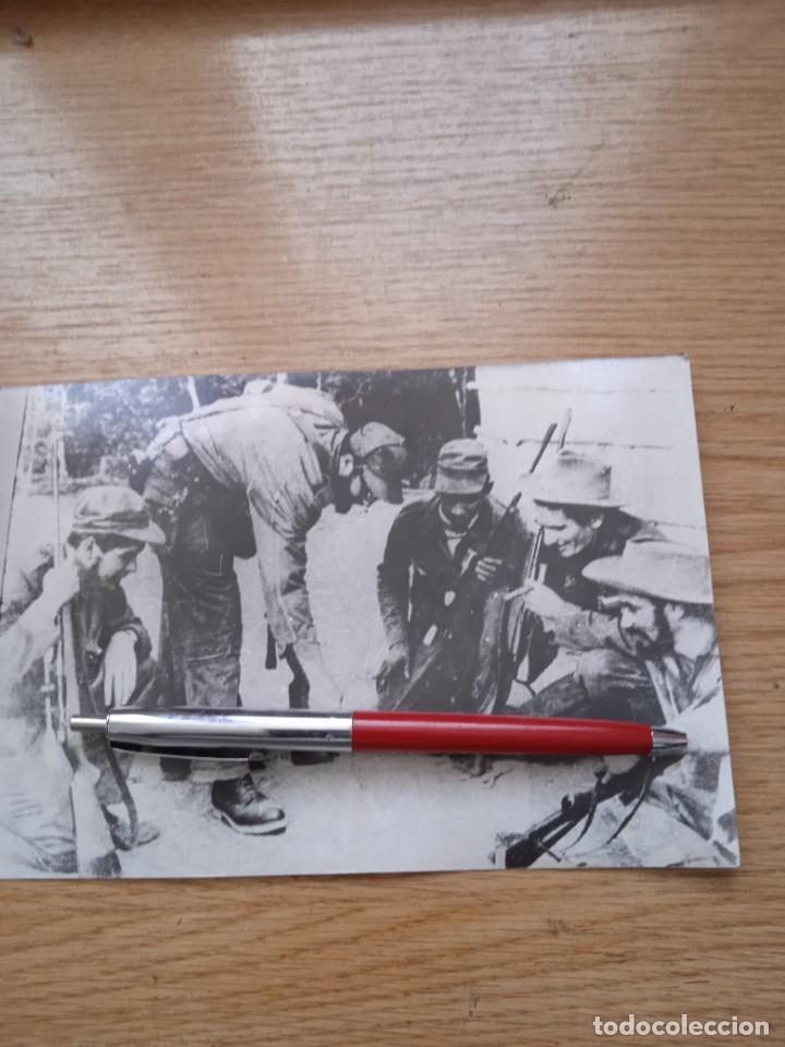 Alte Fotografie: Foto del che tra&iacute;da de cuba