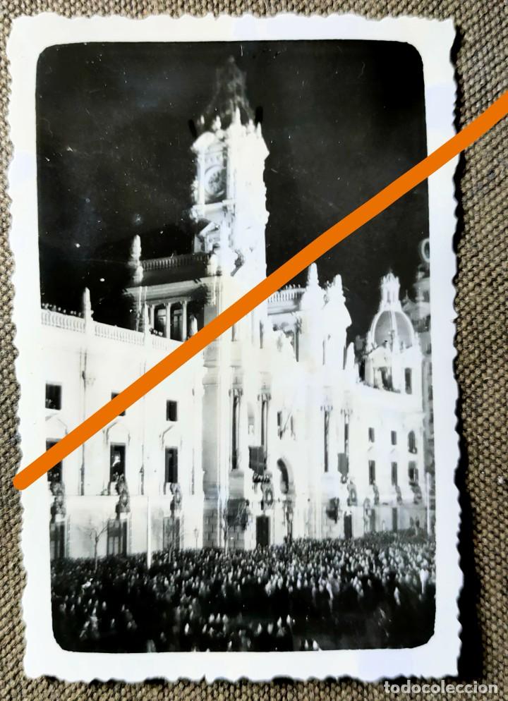 Fotografia antiga: Antigua fotograf&iacute;a. Ayuntamiento de Valencia. A&ntilde;os 40.