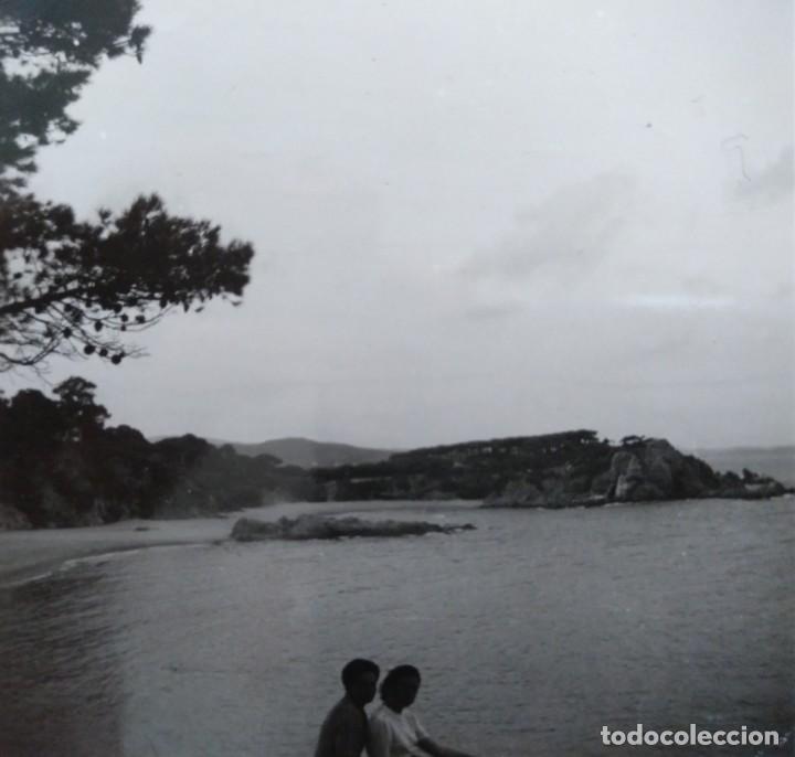 Photographie ancienne: FOTO PLAYA LA CONCA SANT FELIU DE GUIXOLS COSTA BRAVA 1954