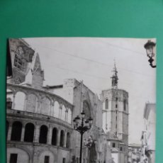 Fotografía antigua: VALENCIA, PLAZA DE LA VIRGEN Y MIGUELETE - FOTOGRAFIA AÑOS 1960