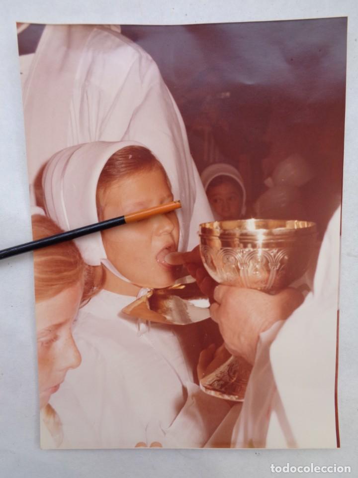 Antique Photography: PRECIOSA FOTO DE NI&Ntilde;A DE PRIMERA COMUNION A COLOR DE 15 X 20 CM