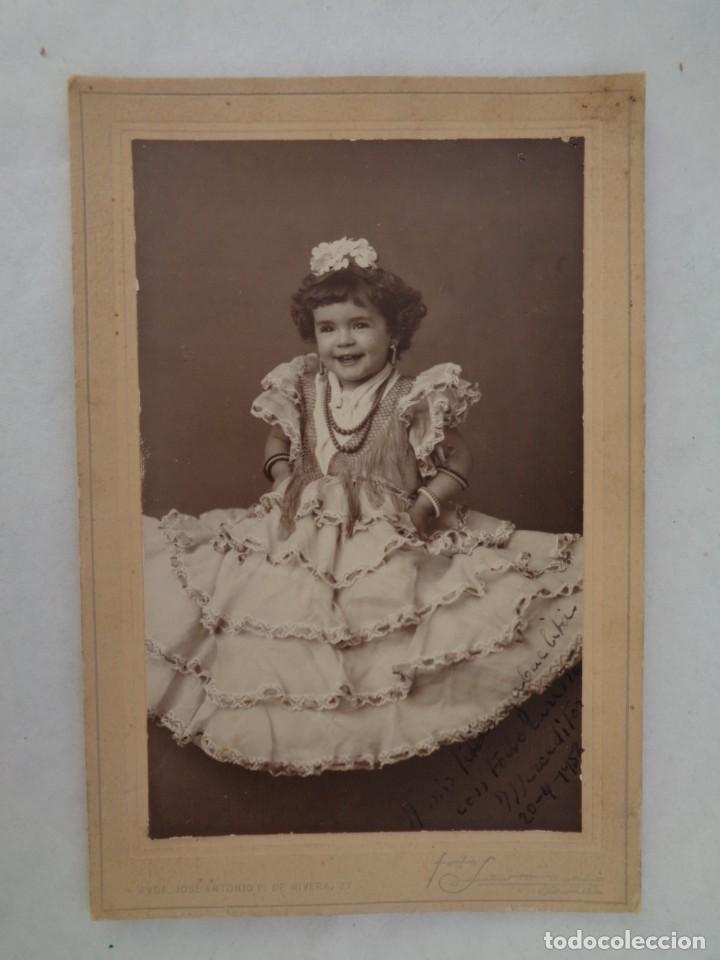 Fotografia antiga: PRECIOSA FOTO DE ESTUDIO DE NI&Ntilde;A VESTIDA DE FLAMENCA . DE SERRANO, SEVILLA