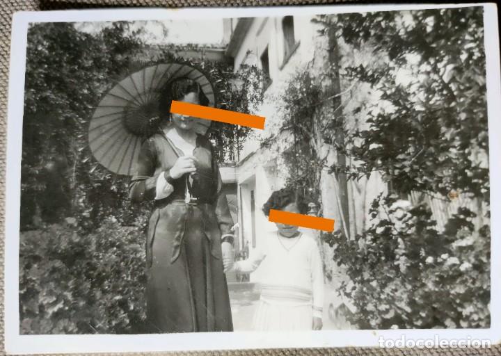 Fotografia antica: ANTIGUA FOTOGRAF&Iacute;A. Se&ntilde;orita con el parasol o la sombrilla. FOTO A&Ntilde;OS 30