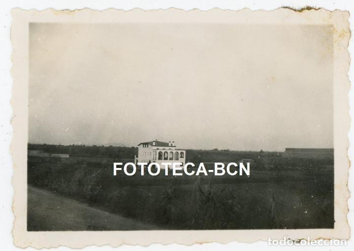 Fotograf&iacute;a antigua: FOTO ORIGINAL MASIA ZONA AGRARIA BAIX LLOBREGAT CAMPOS DE CULTIVO A&Ntilde;OS 30