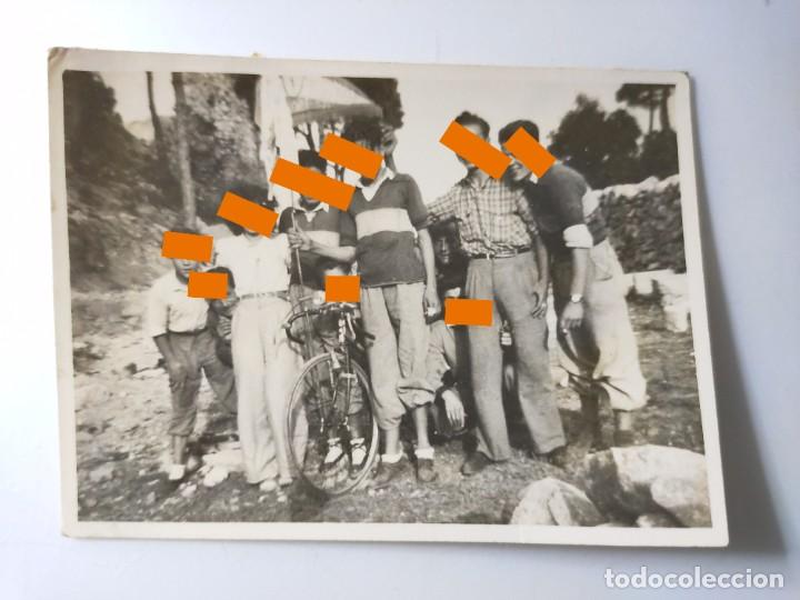 Fotografia antica: Antigua fotograf&iacute;a. A&ntilde;os 40/50. Ciclista.