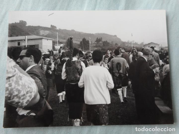 Photographie ancienne: ANTIGUA FOTOGRAFIA VILLAVICIOSA ASTURIAS 1965