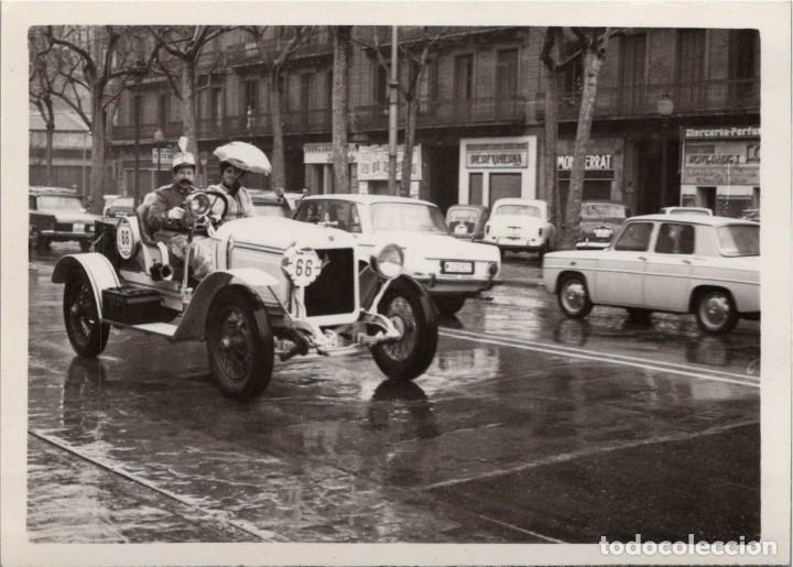 Fotograf&iacute;a antigua: Rallye Barcelona-Sitges (3) - A&ntilde;os 60&middot;70? - Peque&ntilde;a Fotograf&iacute;a - 108x77mm.