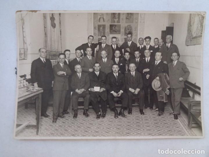 Photographie ancienne: FOTO DE SE&Ntilde;ORES POSANDO, PRINCIPIOS DE SIGLO. DE DUBOIS, CADIZ ..... 11 X 17 CM