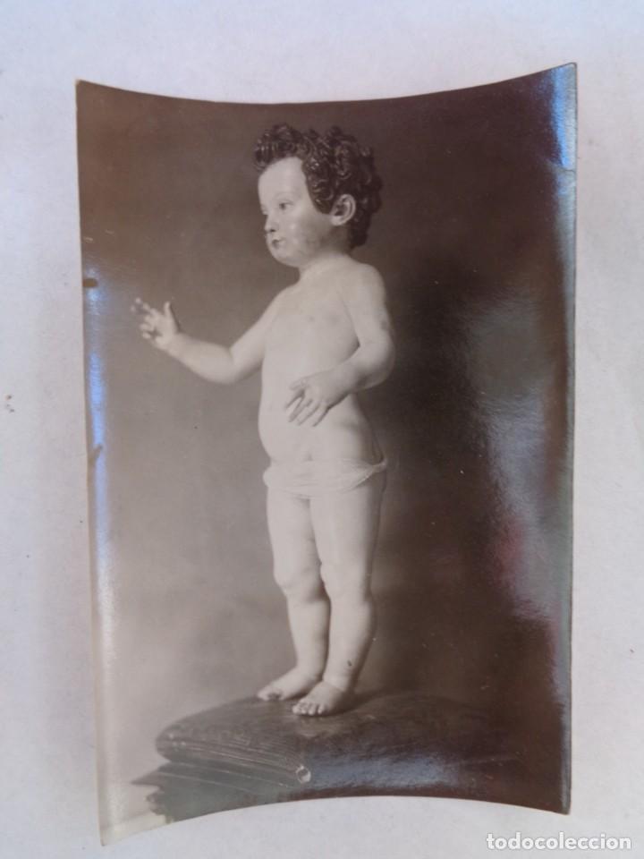 Fotograf&iacute;a antigua: FOTO DE UNA IMAGEN DEL NI&Ntilde;O JESUS DESNUDO, ATRIBUIDO A LA ESCUELA DE MARTINEZ MONTA&Ntilde;EZ