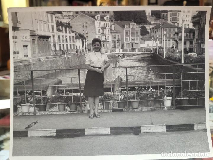 Fotografia antica: ANTIGUA FOTOGRAFIA RIO DEBA EIBAR ? GUIPUZCOA 24 X 18