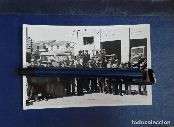 Fotograf&iacute;a antigua: ANTIGUA FOTOGRAFIA DE LA ESTACION DE SERVICIO GALINDO DE CIEZA