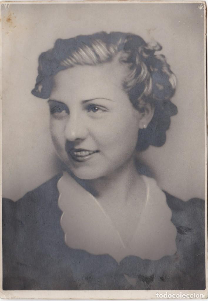 Fotografia antiga: Bonita mirada - Bonita sonrisa - Bonito peinado - Fotograf&iacute;a Gran Formato - 175x121mm