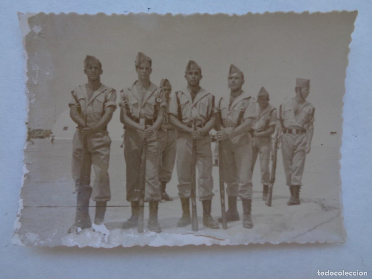 Fotograf&iacute;a antigua: LA LEGION : FOTO DE LEGIONARIOS POSANDO CON FUSILES MAUSER
