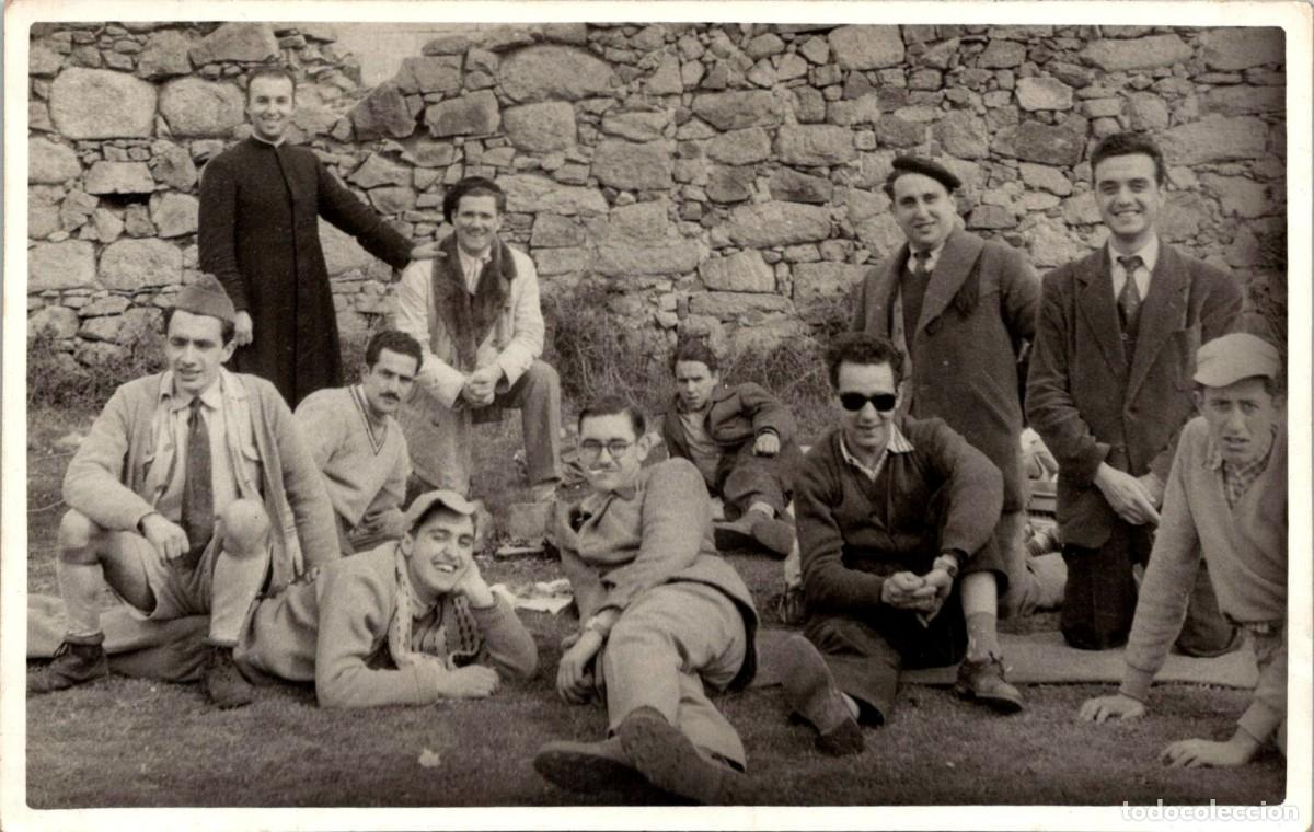 Antique Photography: Maresme - Corredor - 01.04.1954 - Fotogr&aacute;fica - 137x86mm