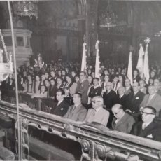 Fotografía antigua: FOTO POSTAL OFRENDA LAMPARA VOTIVA MONTSERRAT CONSEJO GENERAL CAJA DE PENSIONES 1948 BRANGULI