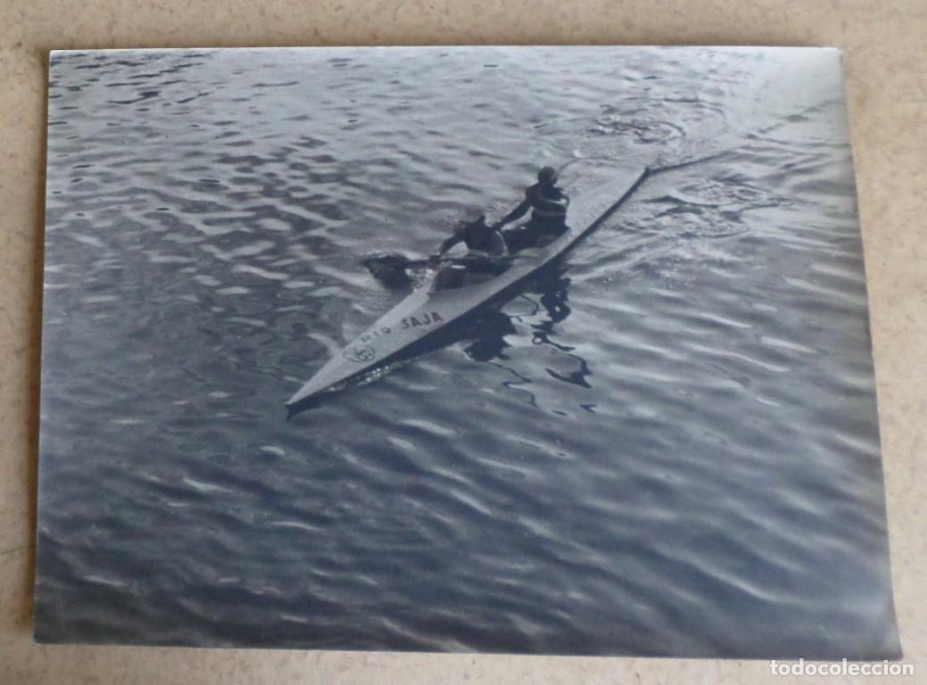 Fotograf&iacute;a antigua: Fotograf&iacute;a canoa &ndash; rio Saja