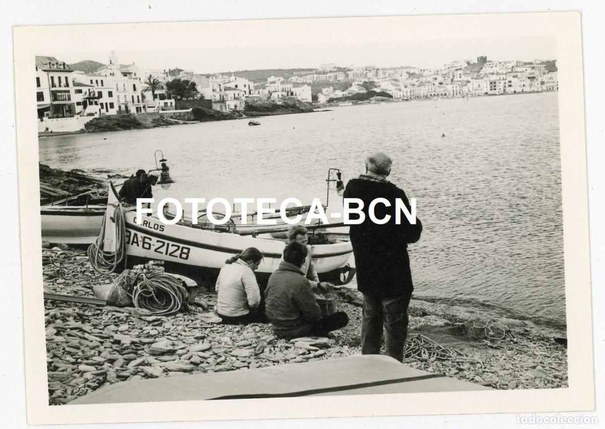 Fotografia antiga: FOTO ORIGINAL CADAQUES BARCA DE PESCADORES A&Ntilde;O 1973
