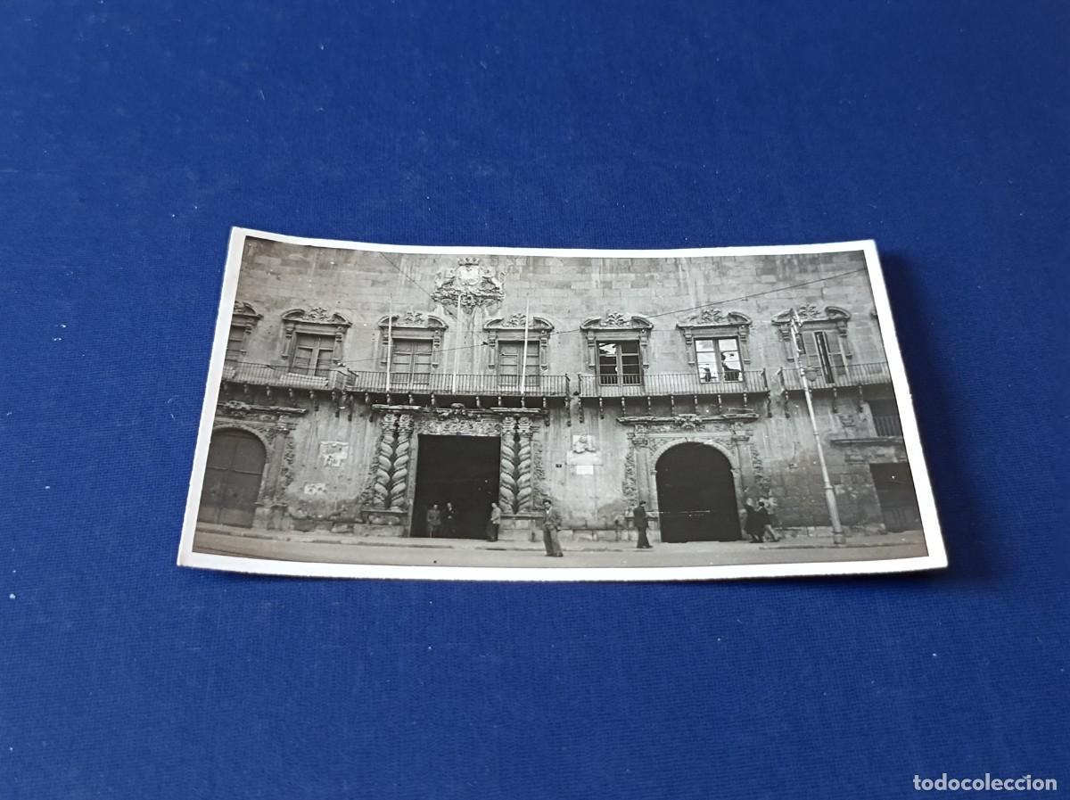 Fotograf&iacute;a antigua: FOTOGRAF&Iacute;A AYUNTAMIENTO DE ALICANTE - LOCALIZADA AL DORSO