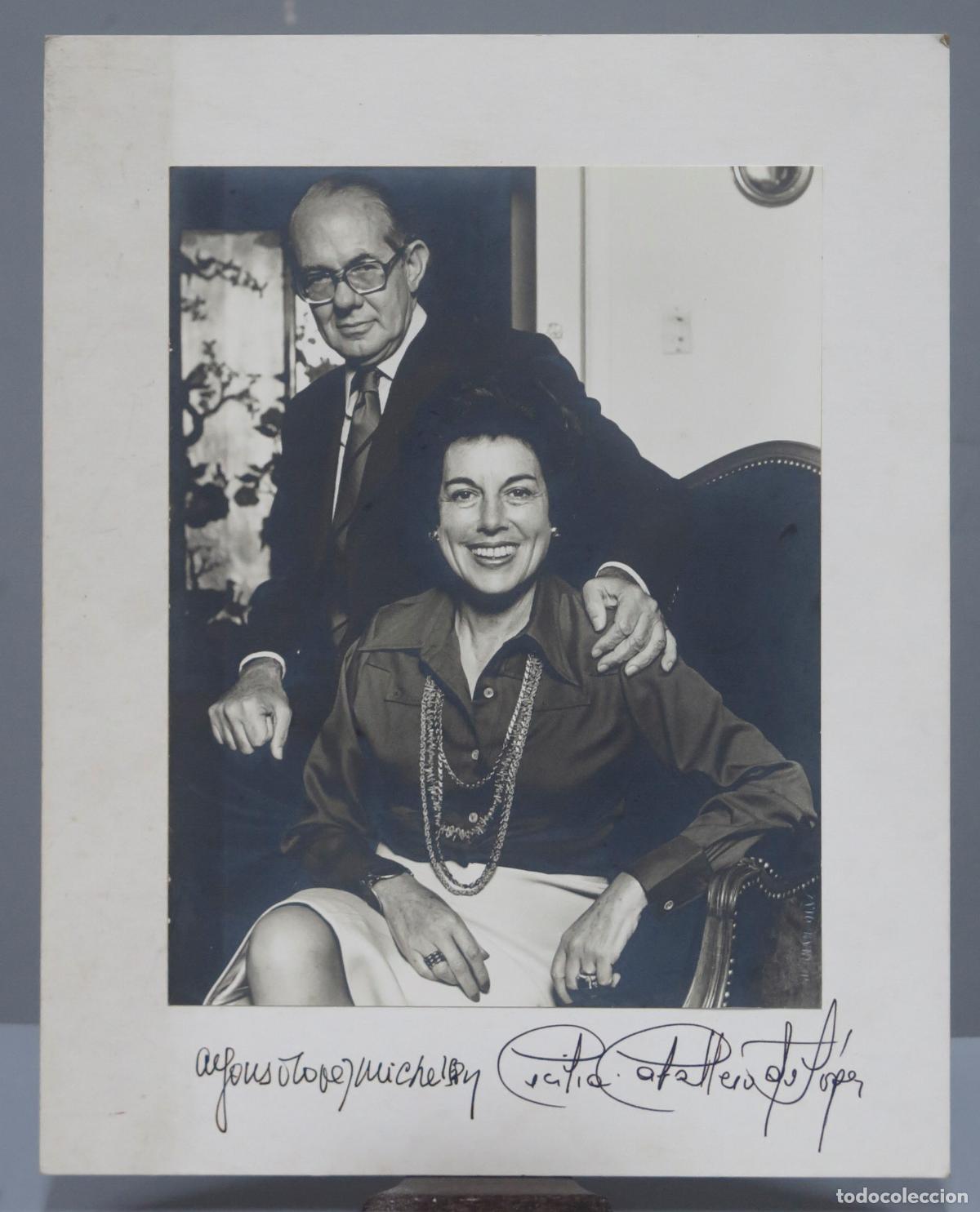 Photographie ancienne: FOTOGRAFIA. RETRATO DE ALFONSO LOPEZ MICHELSEN Y CECILIA CABALLERO BLANCO. AUTOGRAFIADA. HERNAN DIAZ
