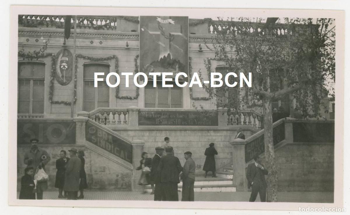 Fotograf&iacute;a antigua: FOTO ORIGINAL ESPARRAGUERA TEATRO REPRESENTACION OBRA LA PASION A&Ntilde;OS 50