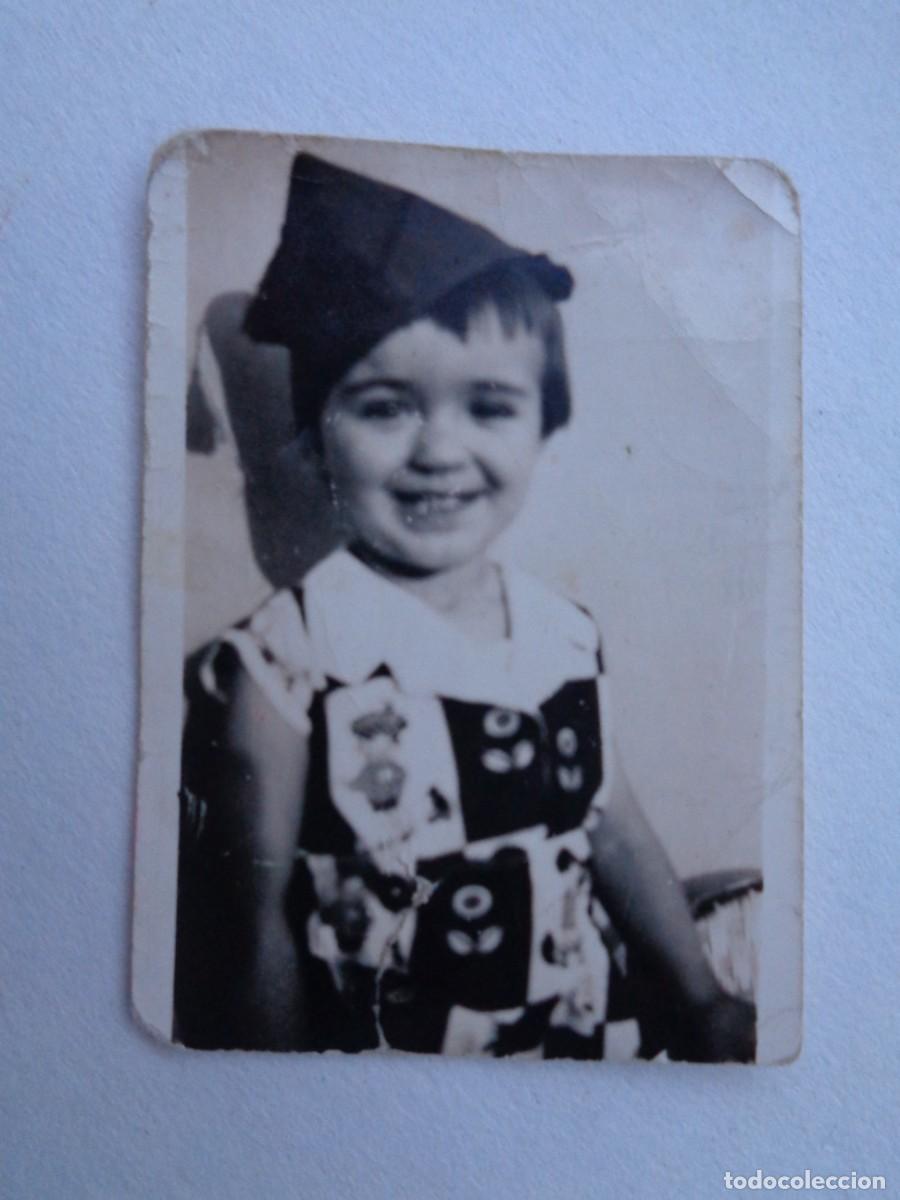 Fotograf&iacute;a antigua: LA LEGION : FOTO DE NI&Ntilde;A CON CHAPIRI DE LEGIONARIO
