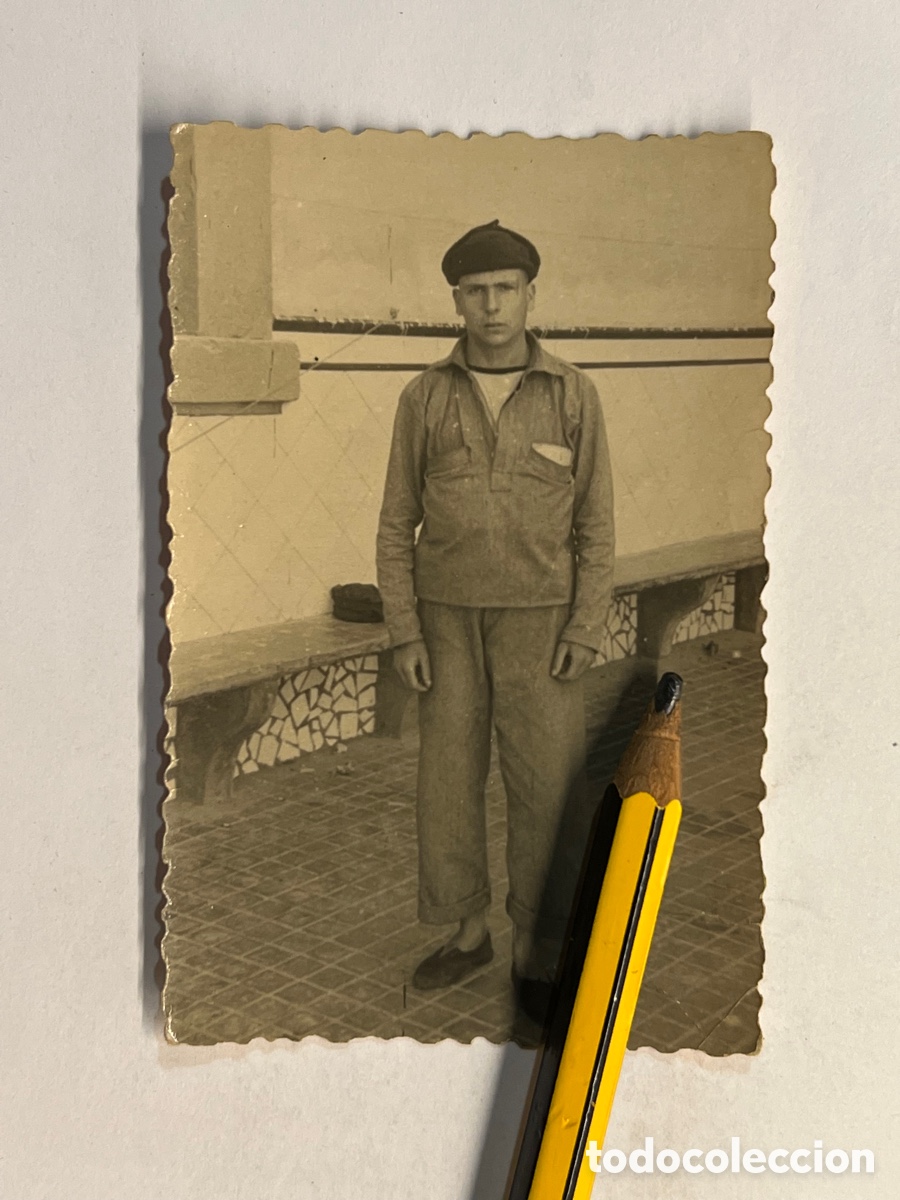 Fotografia antica: CARTAGENA. Fotograf&iacute;a joven marino en su tiempos de instrucci&oacute;n&hellip; (h.1950?)