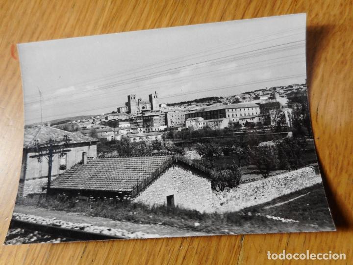 Fotograf&iacute;a antigua: ANTIGUA FOTOGRAFIA VISTA DESDE EL FERROCARRIL SIGUENZA A&Ntilde;OS 60