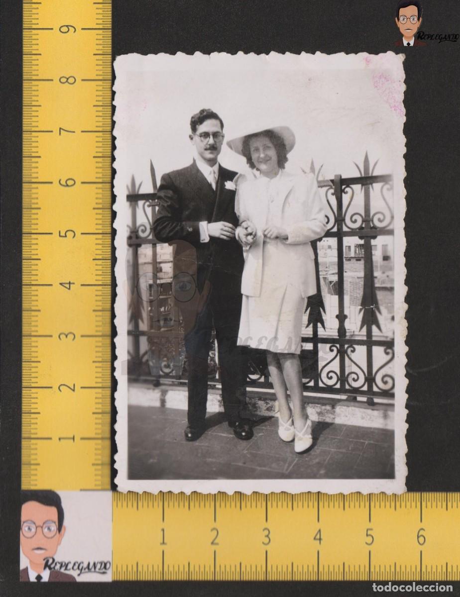 Photographie ancienne: PAREJA ENAMORADOS NOVIOS CHICO CHICA PAMELA - FOTO ANTIGUA A&Ntilde;OS 30/40 - ESPA&Ntilde;A HOMBRE MUJER